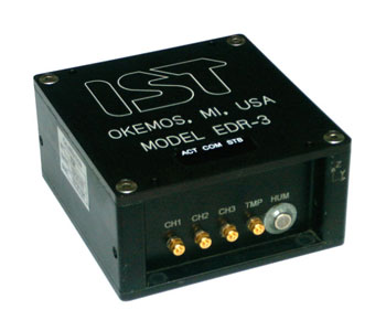 EDR-3C系列記錄器為攜帶型數(shù)字記錄器，
專門用來量測記錄沖擊、振動、溫度訊號，
并可擴(kuò)充濕度、壓力傳感器或電橋裝置。
經(jīng)由可程序化的設(shè)定，
同時定義所有量測記錄的加速度和時間事件，
讓每個記錄文件能夠
完整記錄每個時間點所經(jīng)歷的動態(tài)環(huán)境。
EDR-3C應(yīng)用在需要遠(yuǎn)程無人的監(jiān)控、
沖擊記錄或連續(xù)長時間的振動數(shù)據(jù)記錄。
