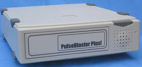 獨立24路TTL電平輸出，脈沖分辨率10ns，短脈沖50ns，每通道25mA輸出電流，