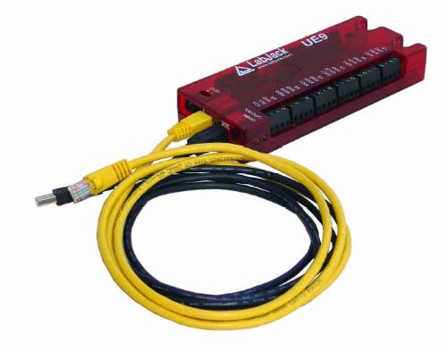 · 14 路模擬輸入（ 12-16 位分辨率）
· ±5V 或 0-5V 模擬輸入范圍 
· 支持軟件或硬件定時(shí)采樣 
· 模擬數(shù)據(jù)采集速率高達(dá) 50KHZ 
· 2 個(gè)模擬輸出（ 12 位） 
· 2 個(gè)計(jì)數(shù)器（ 32 位） 
· 6 個(gè)定時(shí)器 
