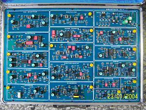 適用于信息與通信專業(yè)《高頻電路》課程的實驗教學(xué)