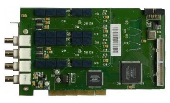 12bit的A/D 分辨率,4通道并行同步采集，采樣率60MSps，每通道獨(dú)立的8個可程控量程檔
