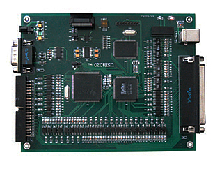 任意2軸圓弧插補(bǔ)，位模式插補(bǔ)，連續(xù)插補(bǔ)，步進(jìn)插補(bǔ)，固定線速控制，位置控制,光隔DO/DI各32路。