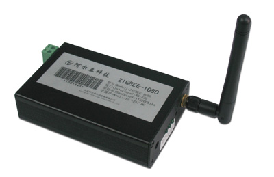 網(wǎng)絡(luò)組成模塊，用于生成ZIGBEE網(wǎng)絡(luò)，以便其他節(jié)點(diǎn)加入。同時也可配置為路由。配合ZIGBEE1080A和配套的服務(wù)程序，可以方便的使用戶的遠(yuǎn)端設(shè)備與組態(tài)軟件連接